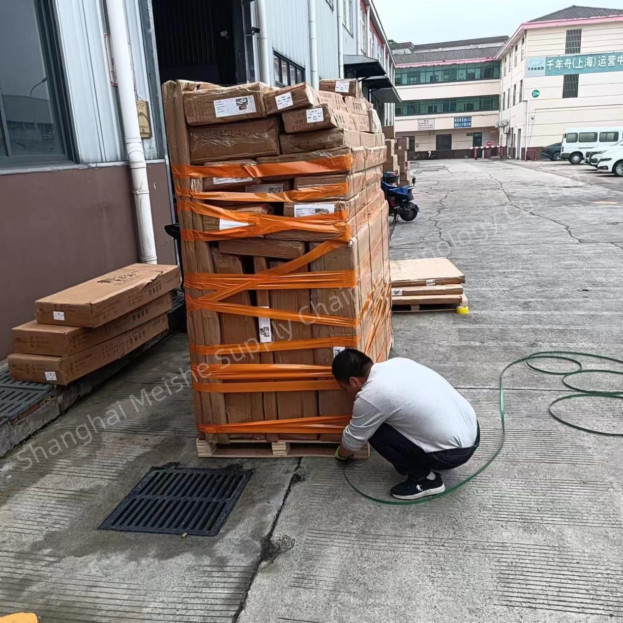 Our company's advantageous routes DDP TO USA 4.jpg